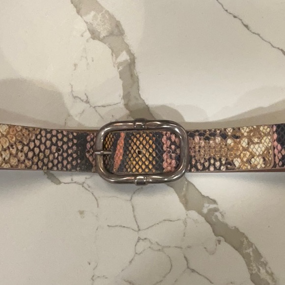 Streets Ahead belt - pink multi snake - size S - Picture 2 of 3
